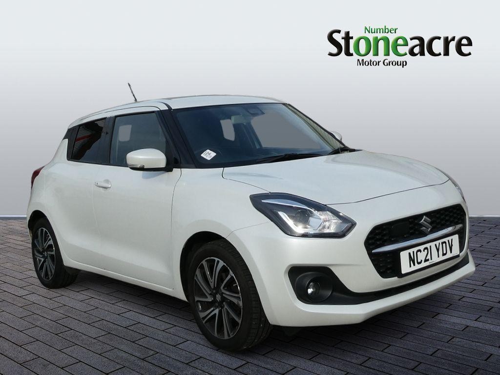 Main listing image - Suzuki Swift