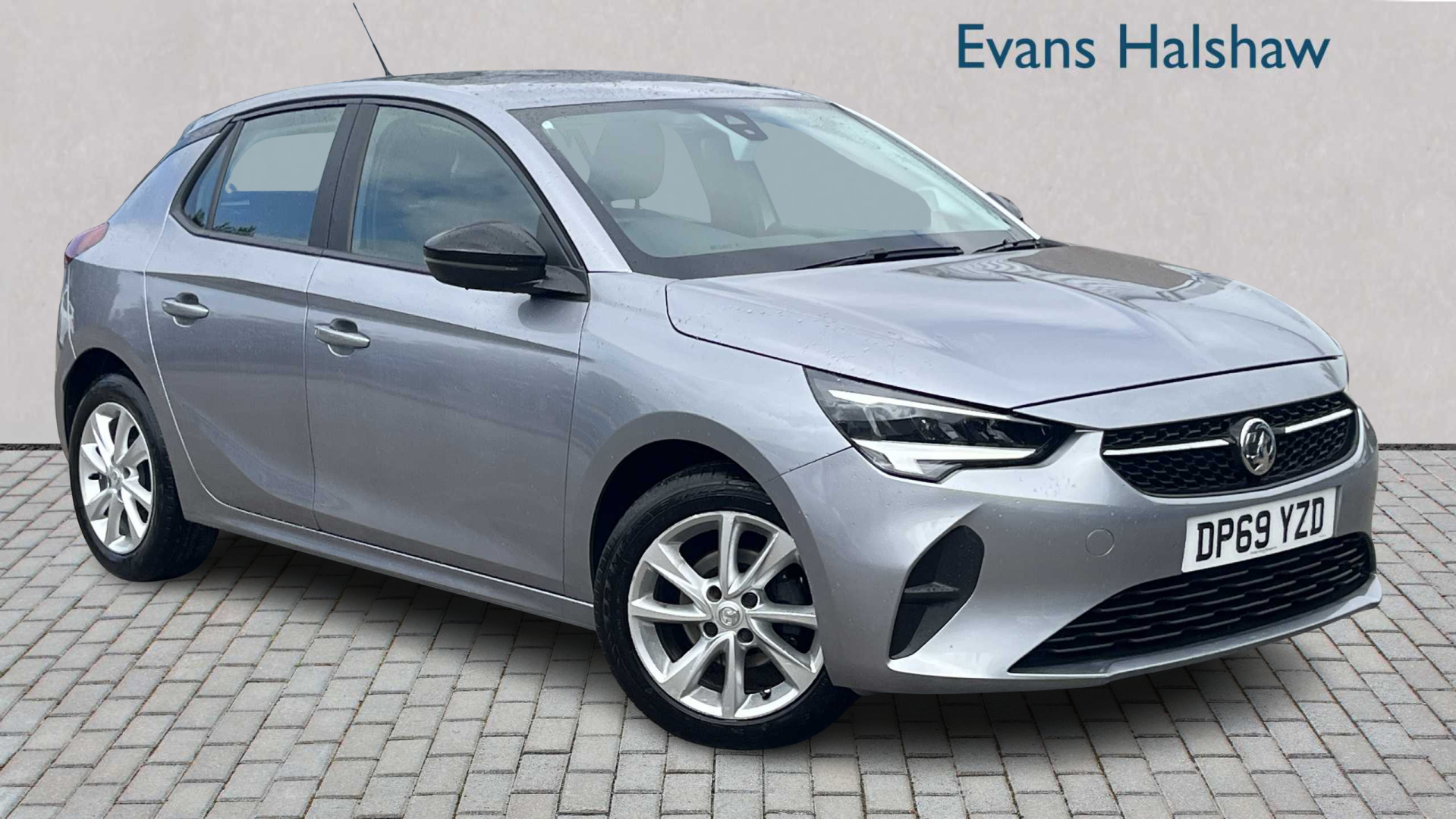 Main listing image - Vauxhall Corsa
