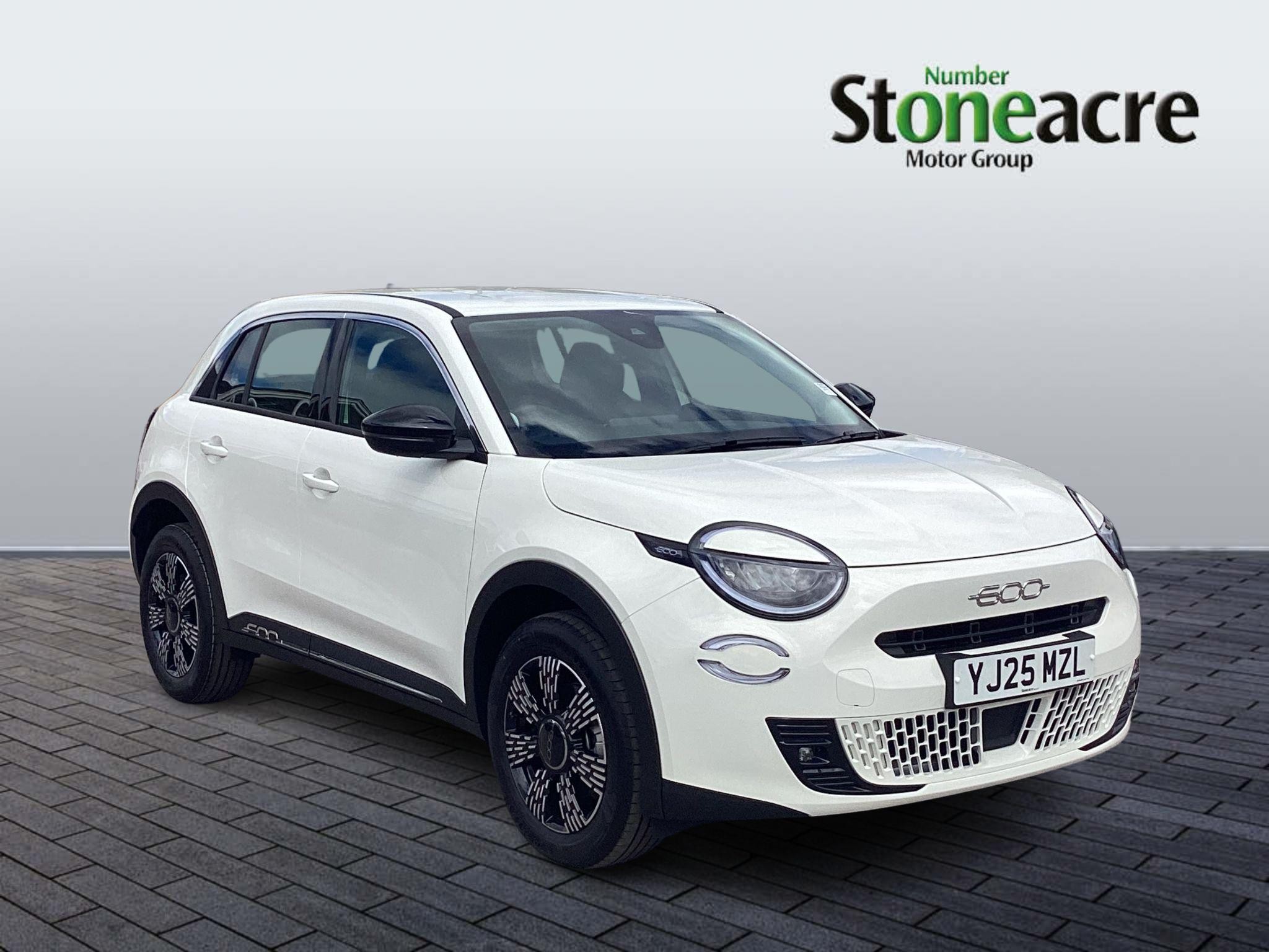 Main listing image - Fiat 600