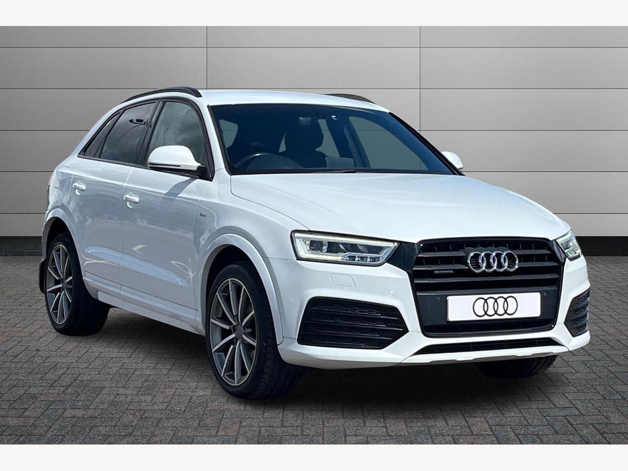 Main listing image - Audi Q3