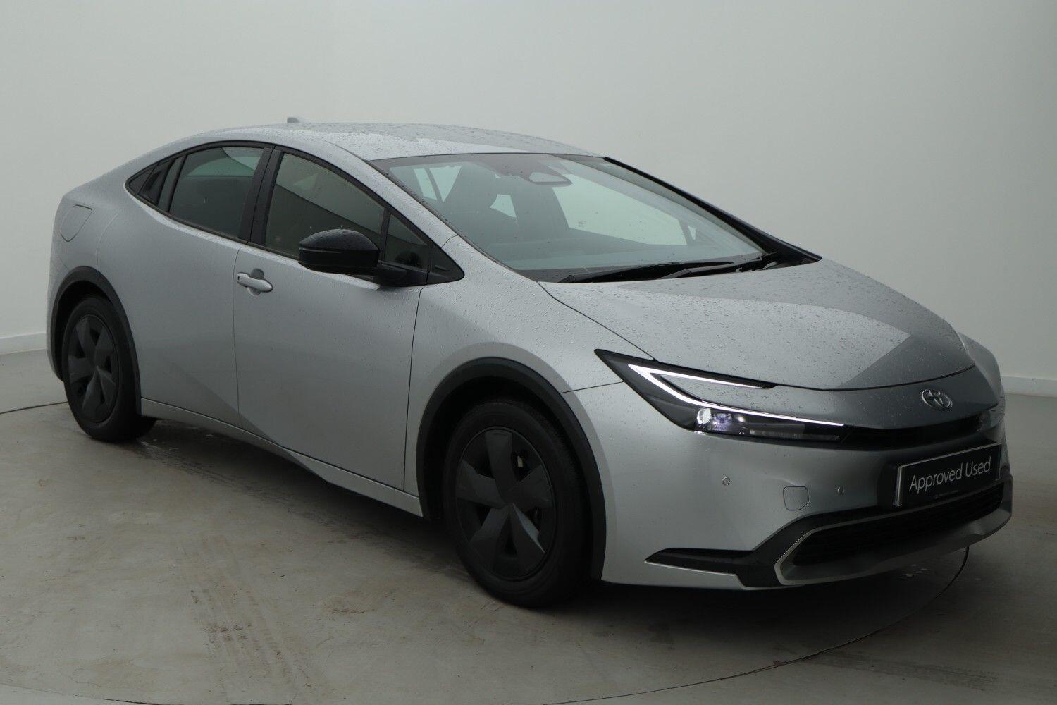 Main listing image - Toyota Prius