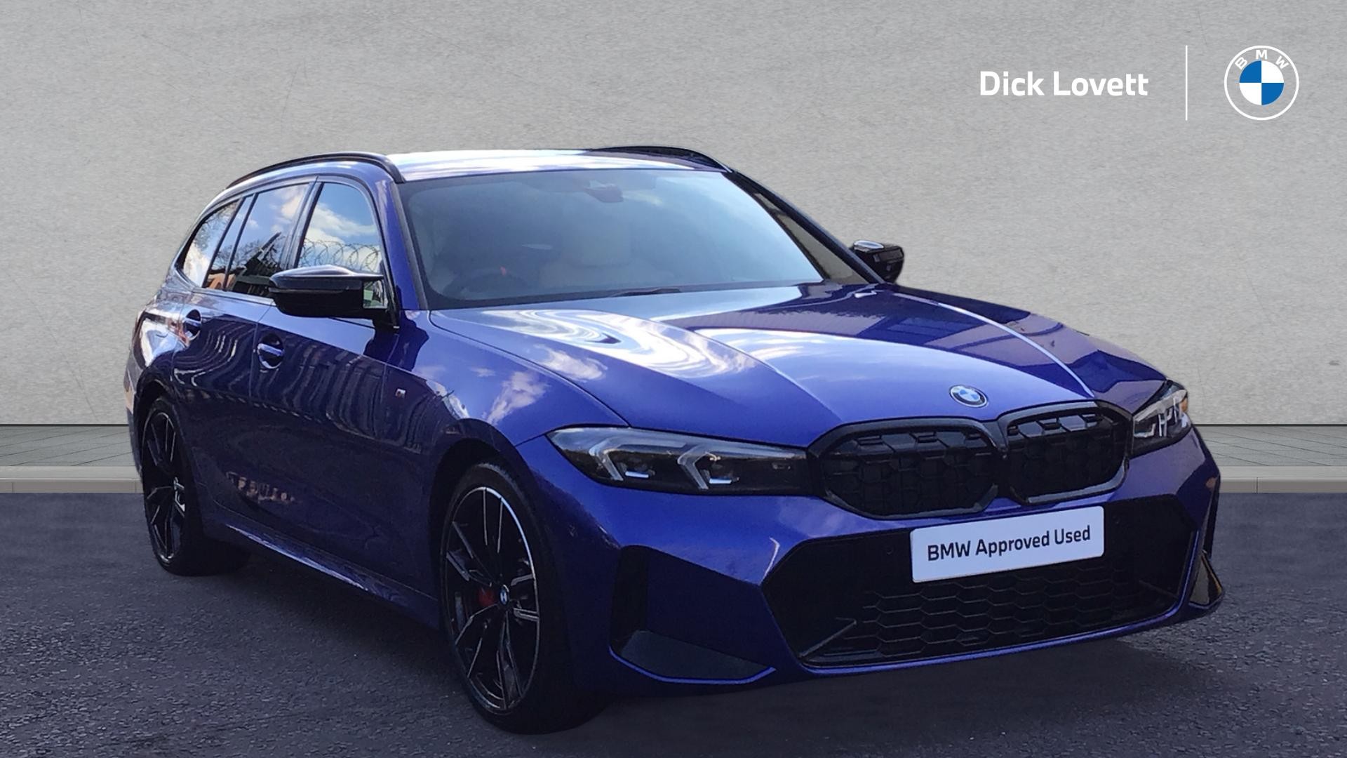 Main listing image - BMW 3 Series Touring