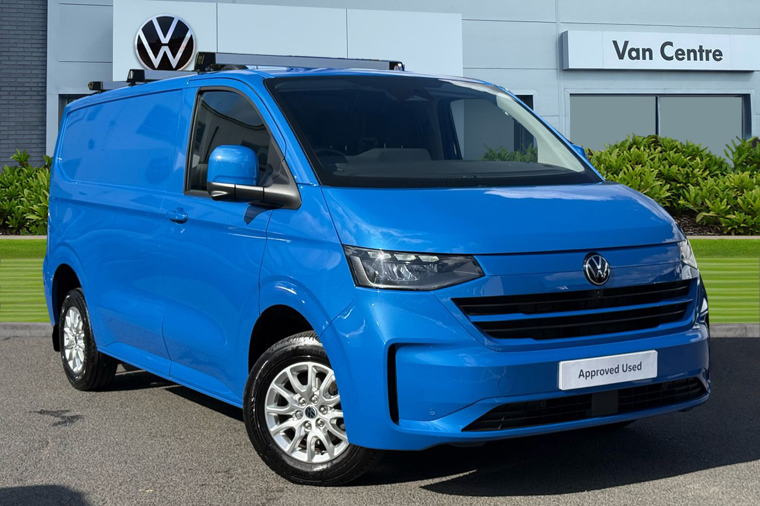 Main listing image - Volkswagen Transporter