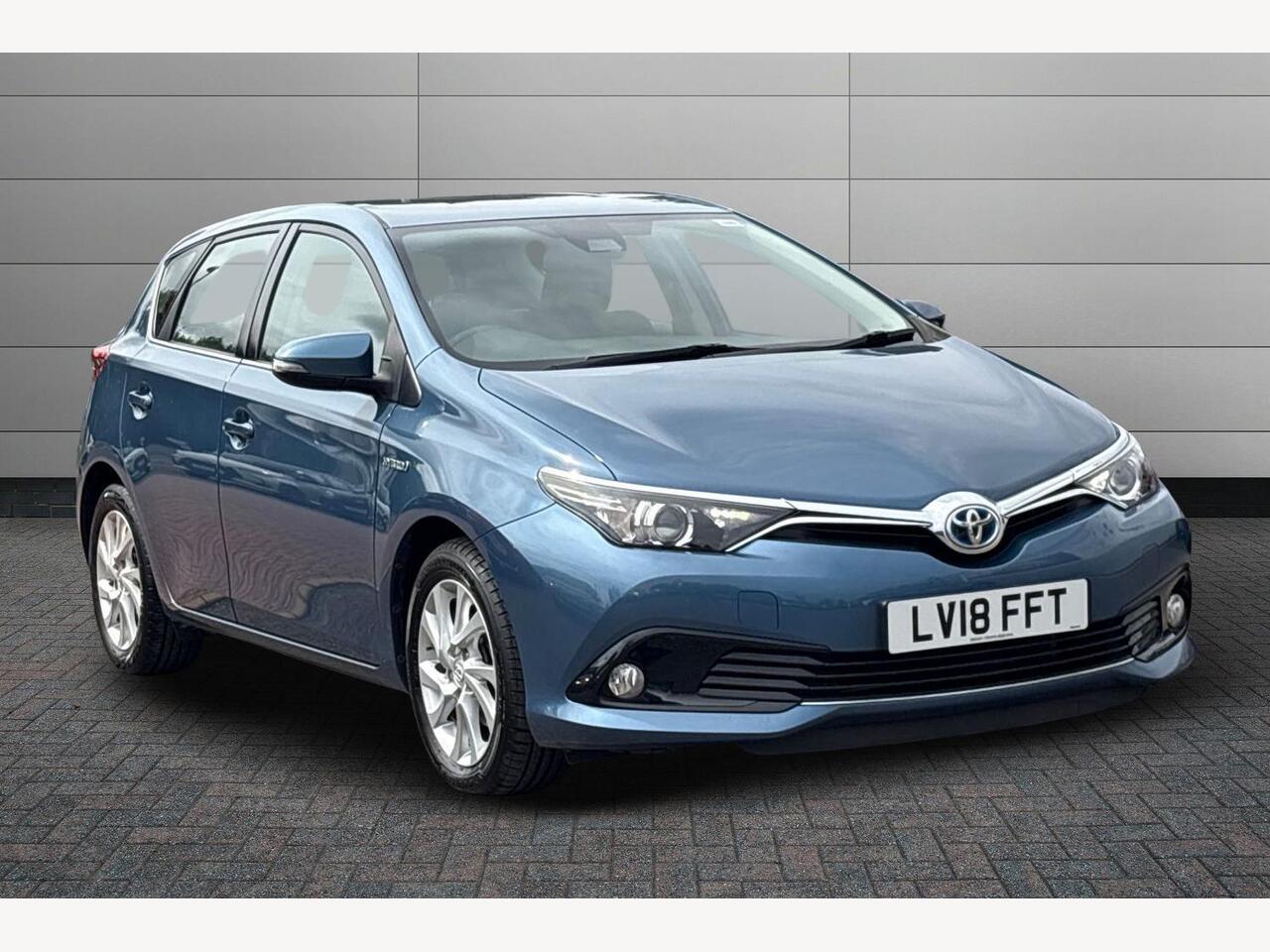 Main listing image - Toyota Auris