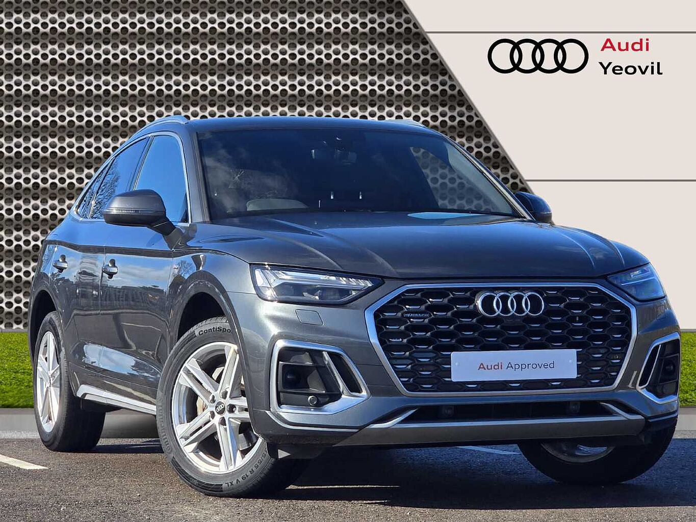 Main listing image - Audi Q5 Sportback