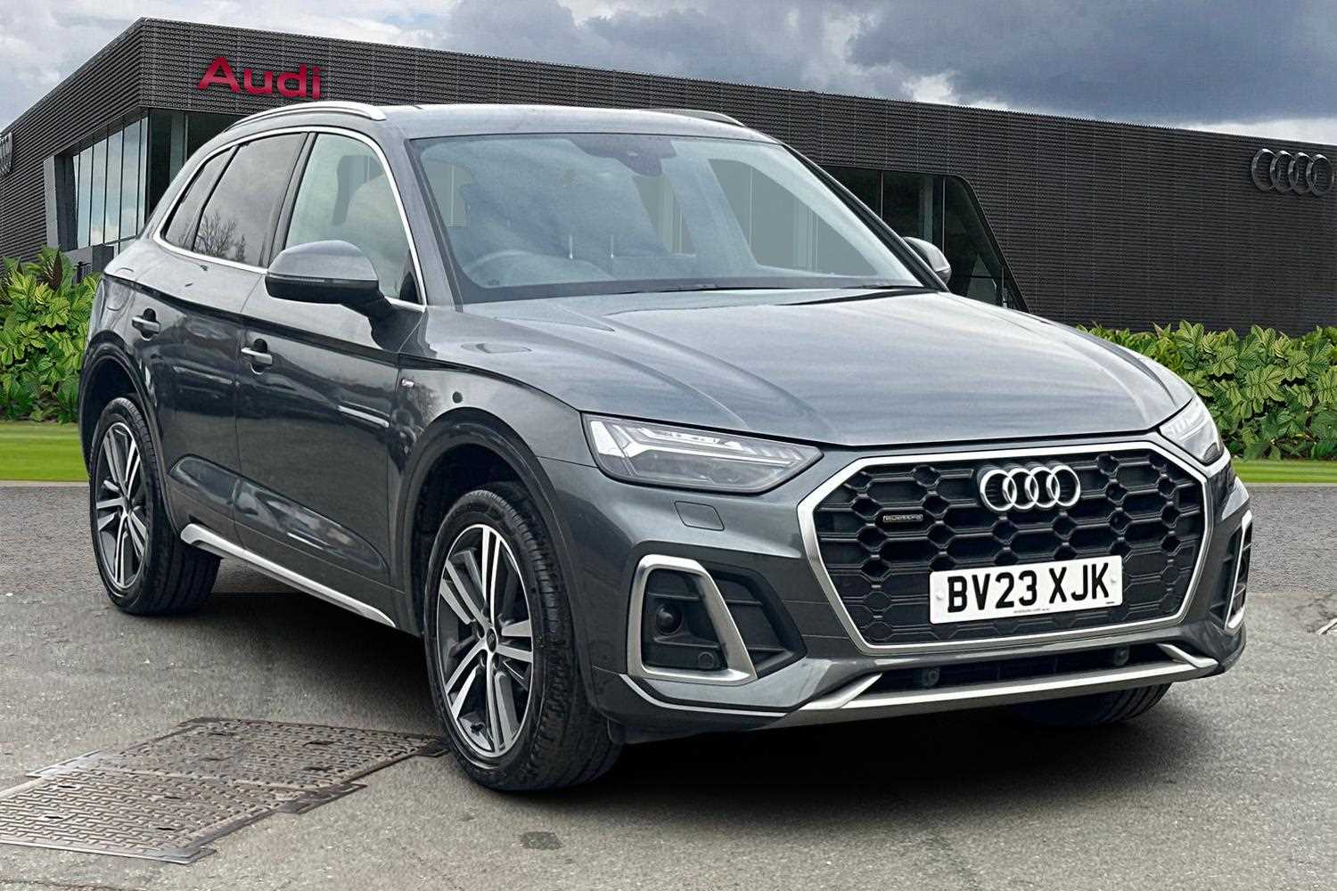 Main listing image - Audi Q5