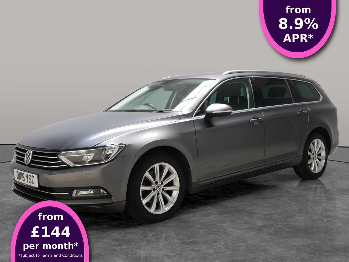 Main listing image - Volkswagen Passat Estate