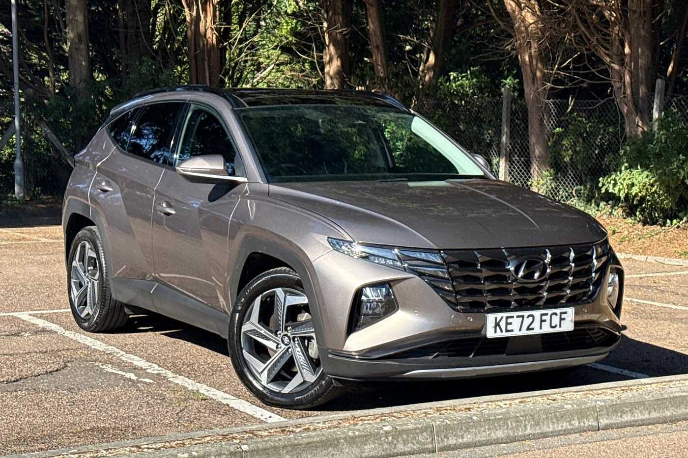 Main listing image - Hyundai Tucson