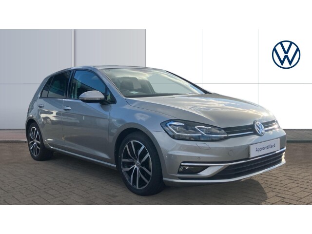Main listing image - Volkswagen Golf