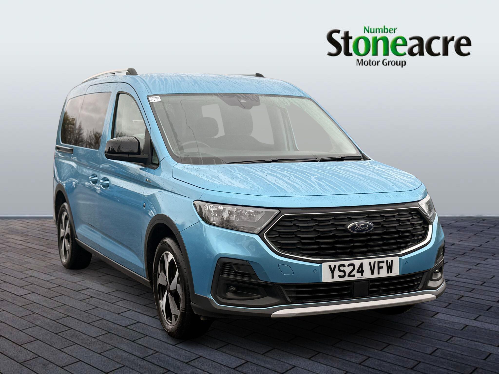 Main listing image - Ford Tourneo Connect