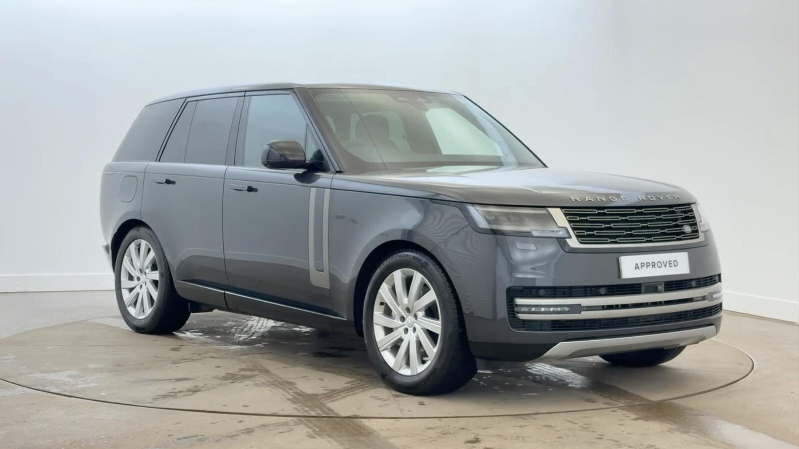 Main listing image - Land Rover Range Rover