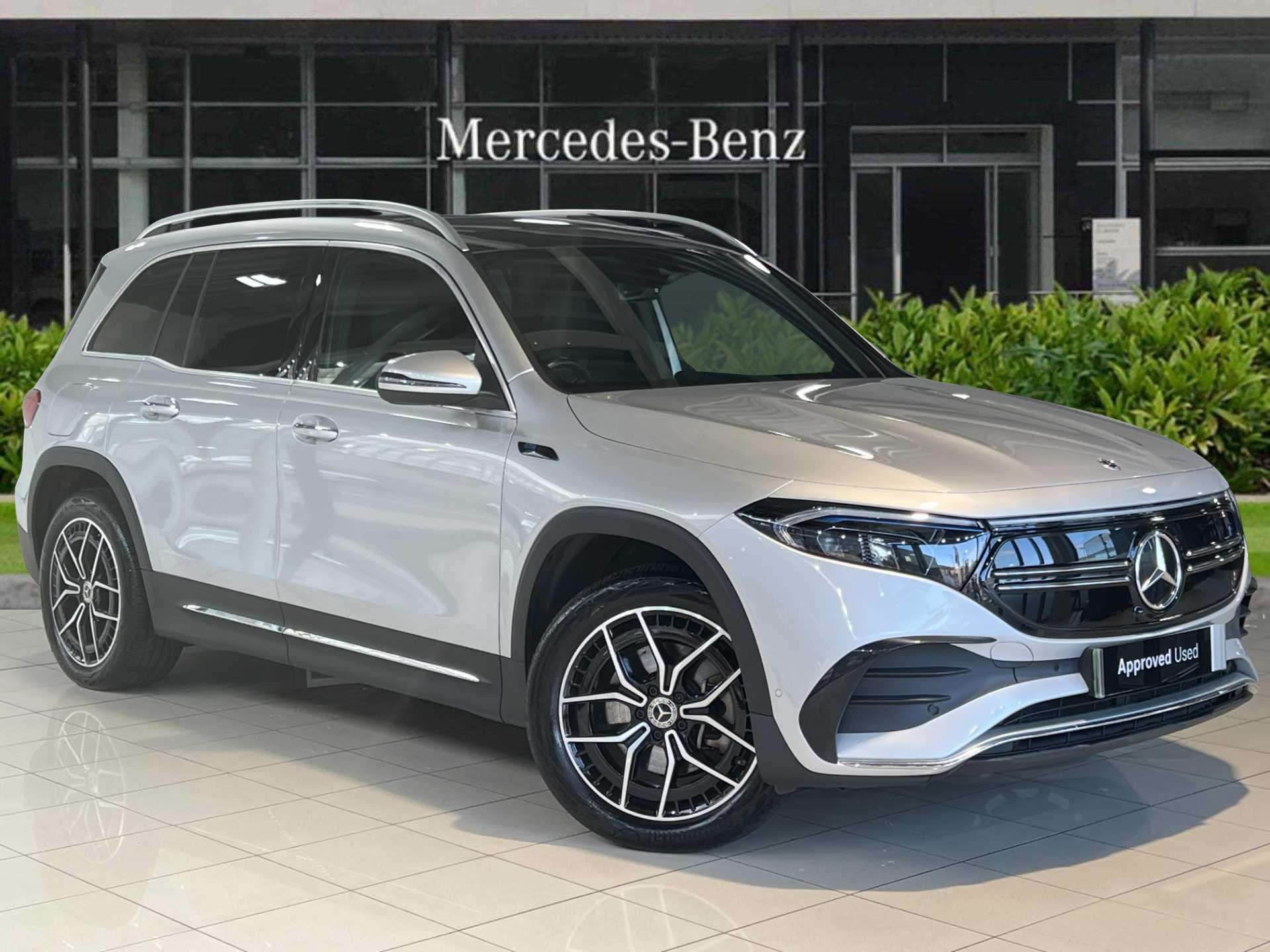 Main listing image - Mercedes-Benz EQB