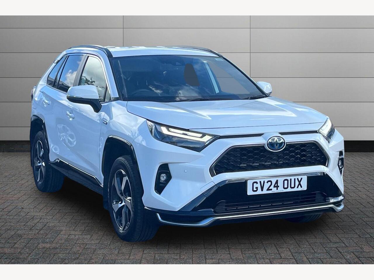 Main listing image - Toyota RAV4
