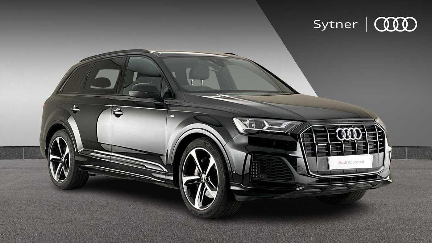 Main listing image - Audi Q7