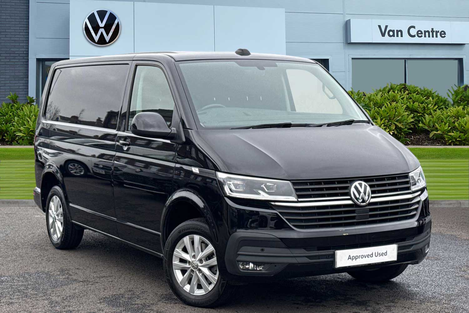 Main listing image - Volkswagen Transporter