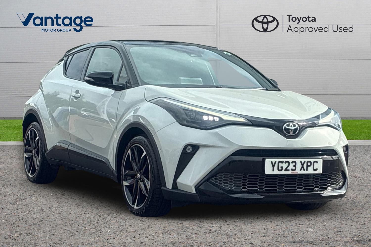 Main listing image - Toyota C-HR