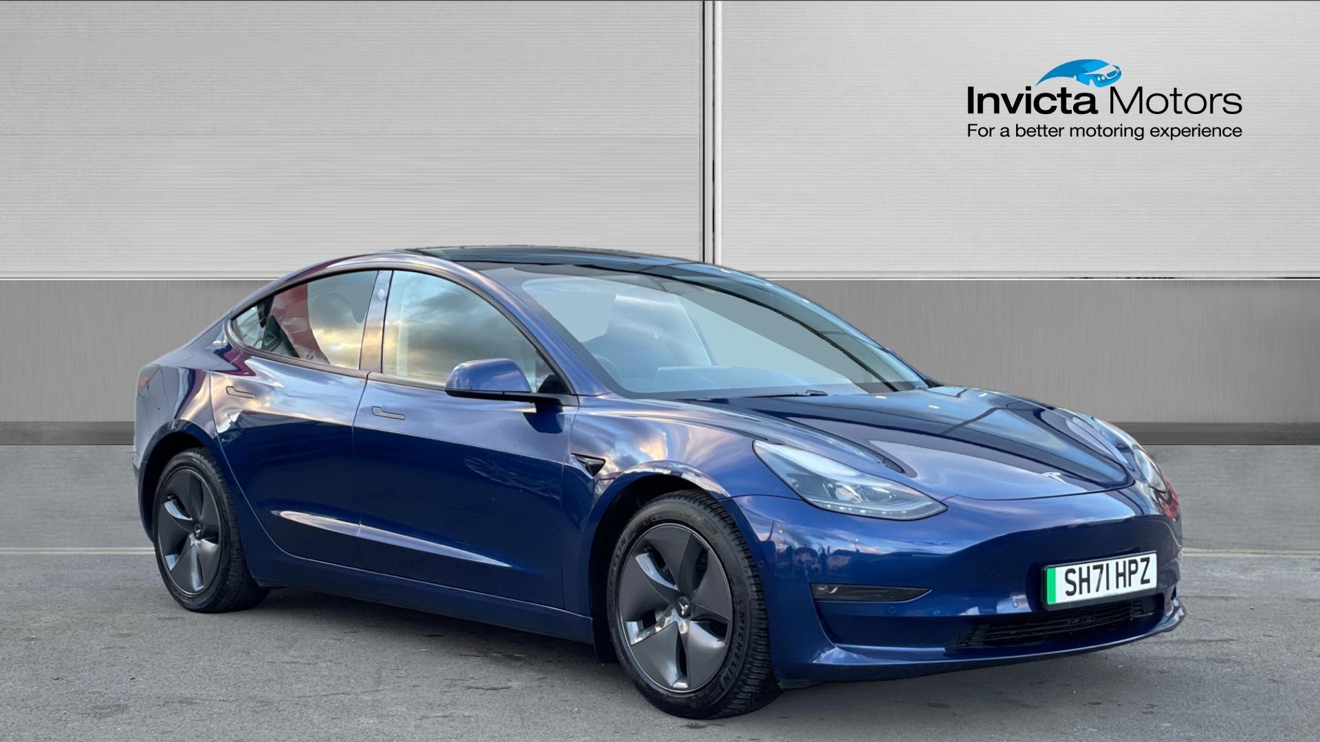 Main listing image - Tesla Model 3