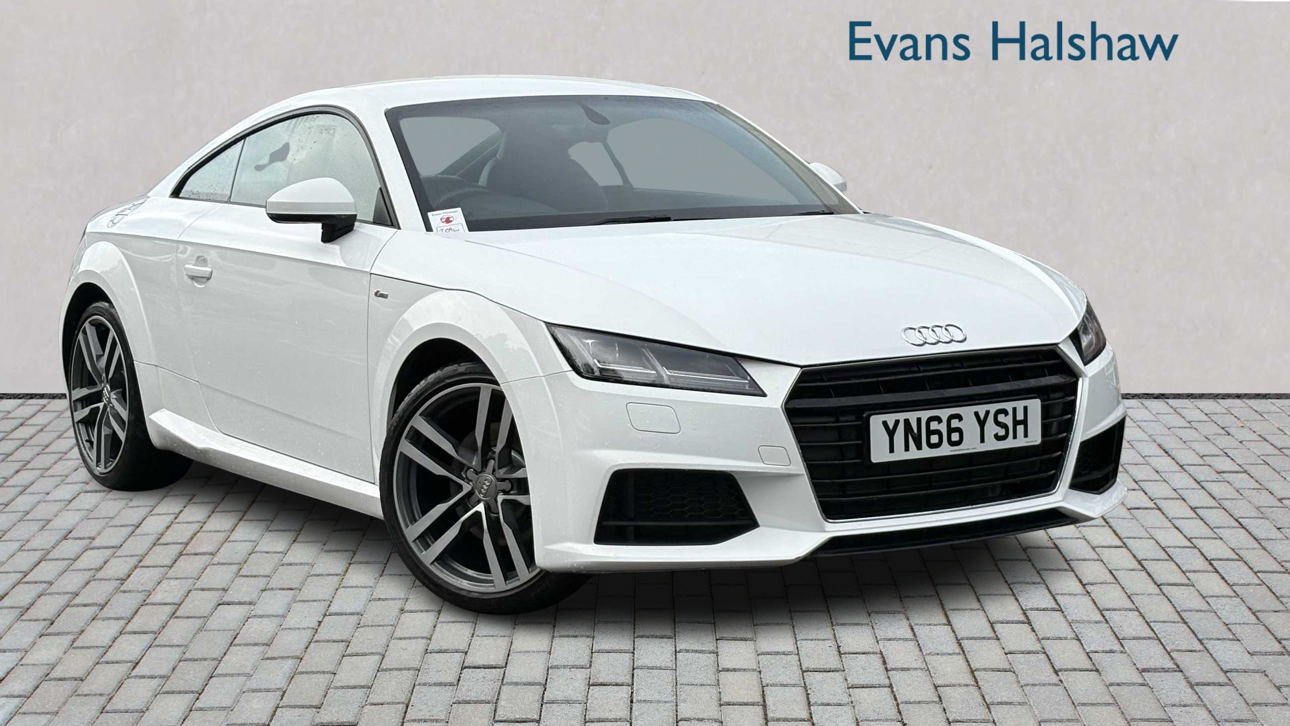 Main listing image - Audi TT