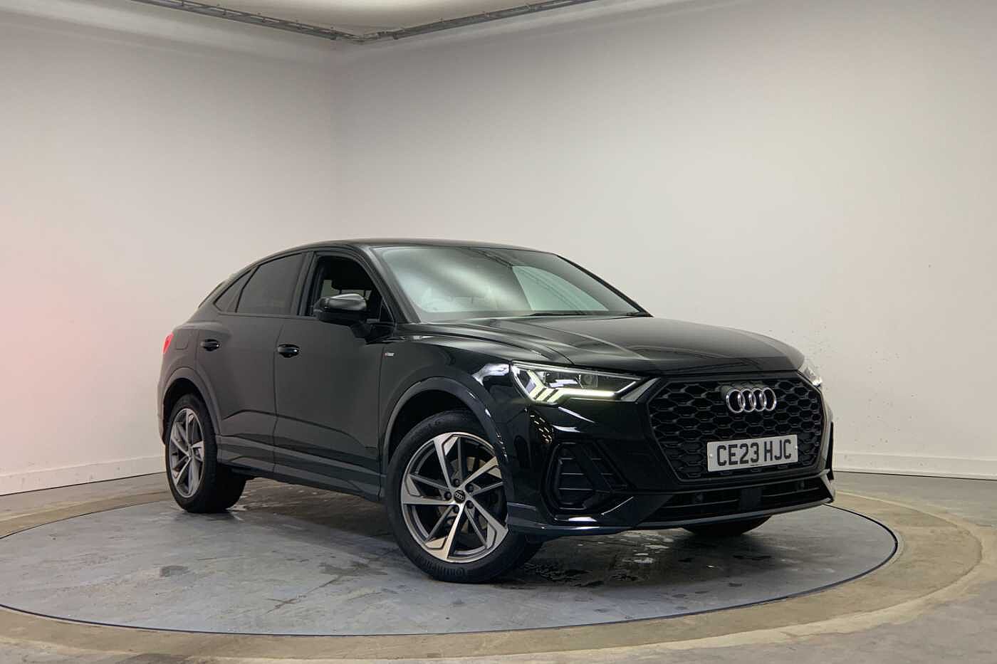 Main listing image - Audi Q3