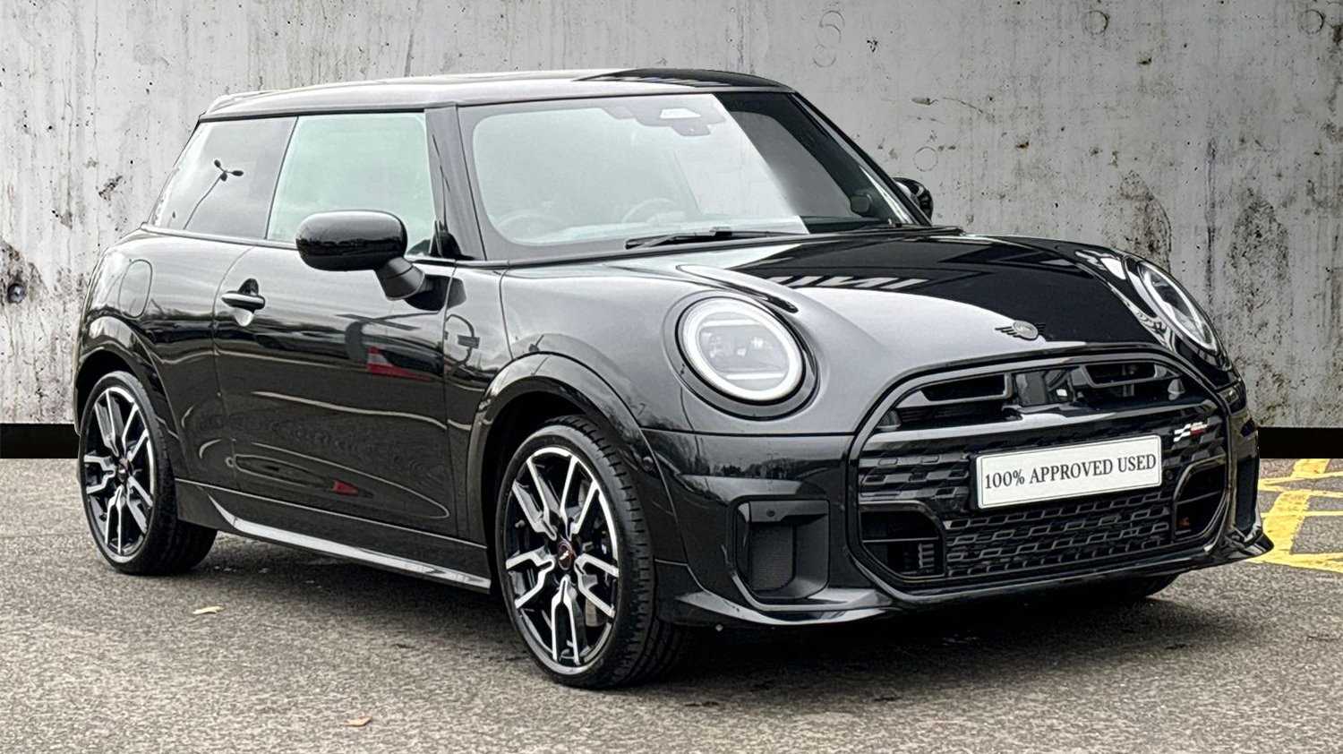 Main listing image - MINI Hatchback