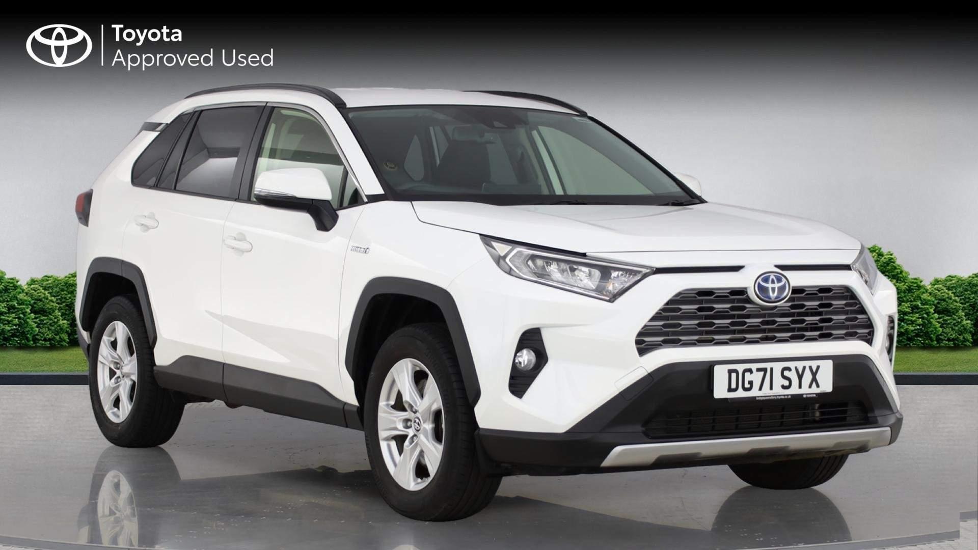 Main listing image - Toyota RAV4