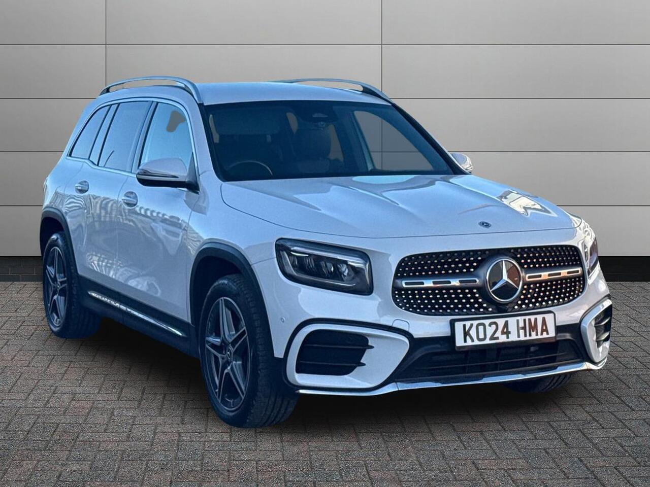 Main listing image - Mercedes-Benz GLB
