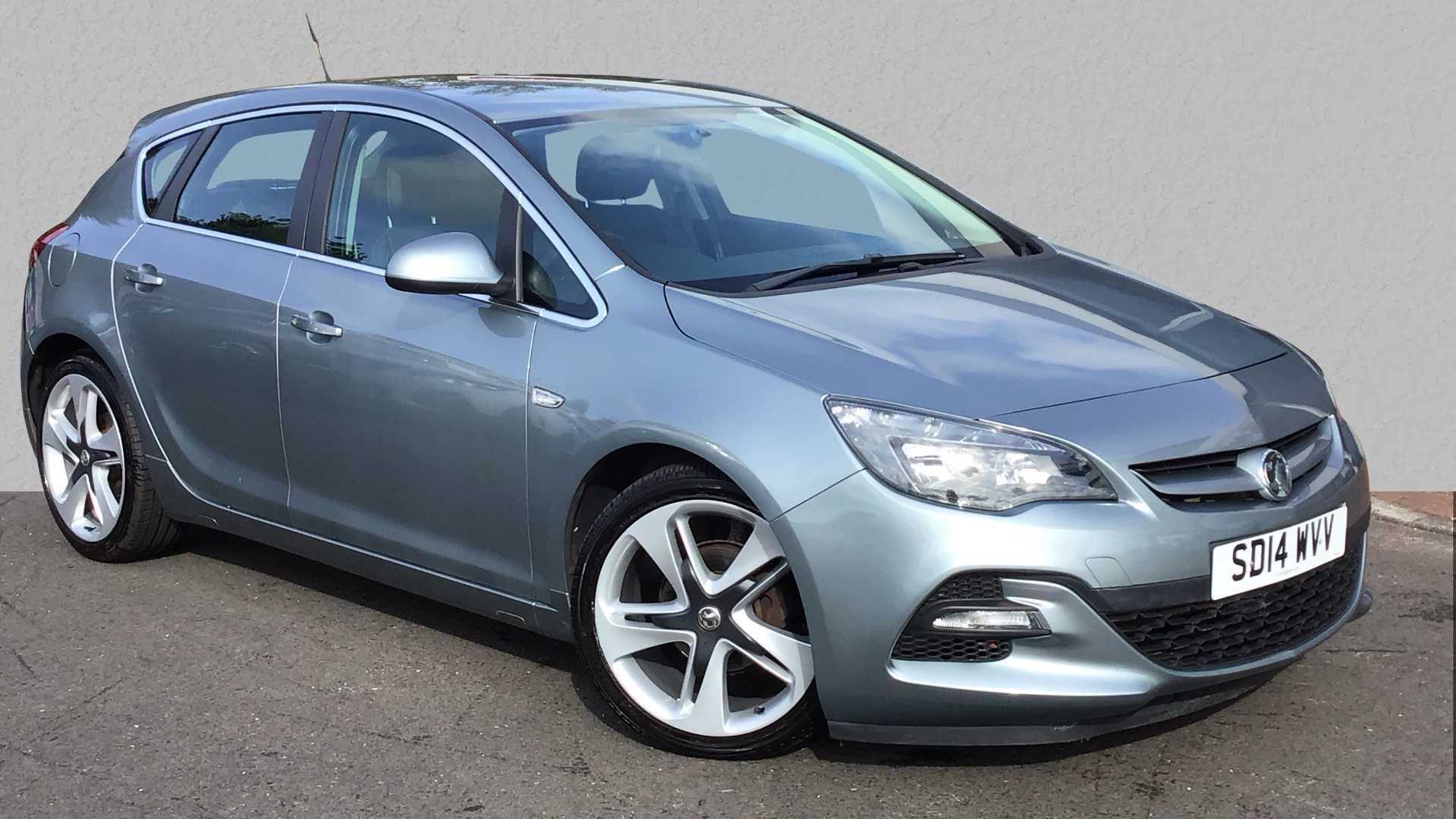 Main listing image - Vauxhall Astra