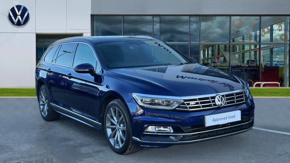 Main listing image - Volkswagen Passat Estate