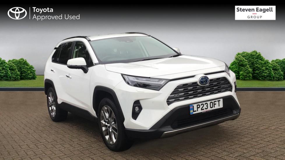 Main listing image - Toyota RAV4