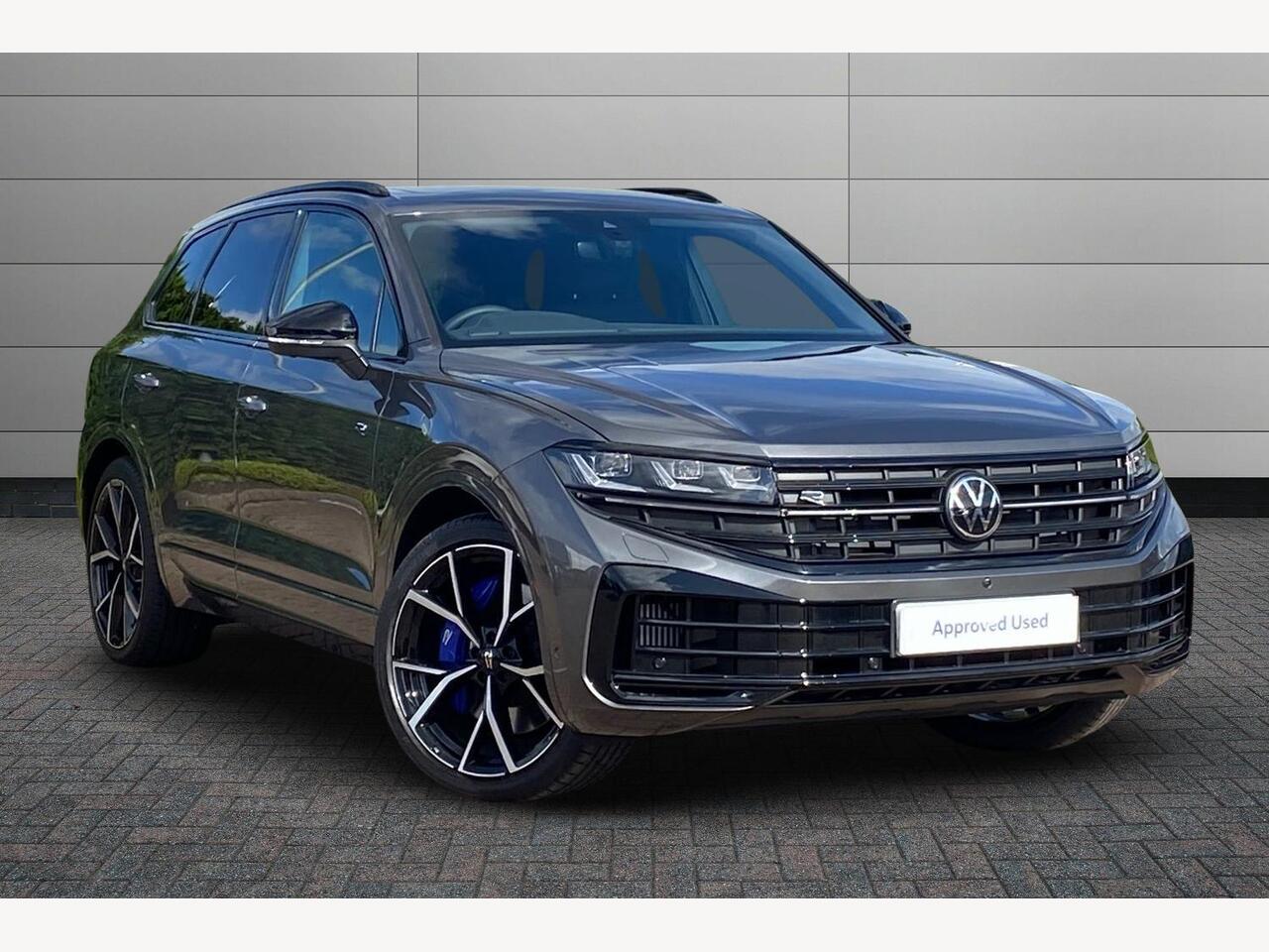 Main listing image - Volkswagen Touareg