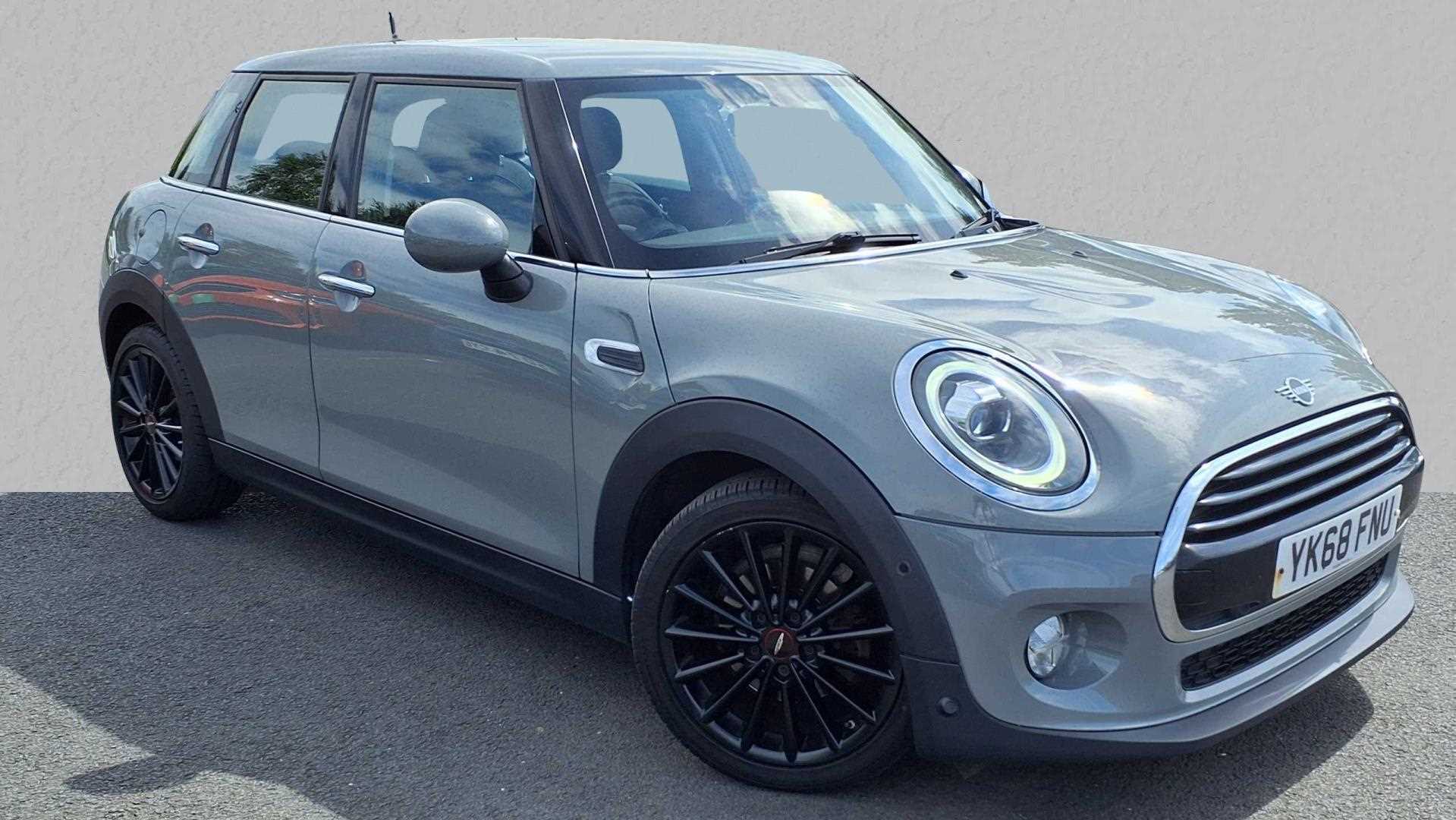 Main listing image - MINI Hatchback 5dr