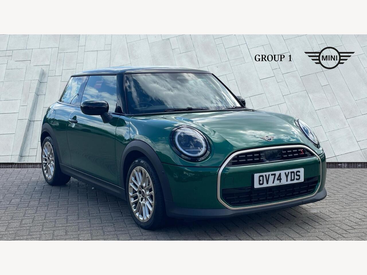 Main listing image - MINI Hatchback