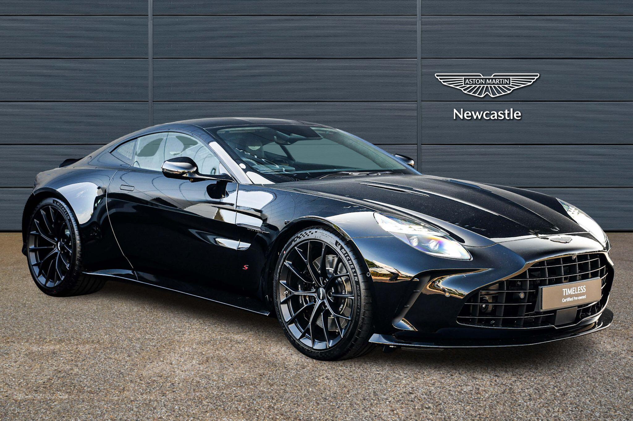 Main listing image - Aston Martin Vantage