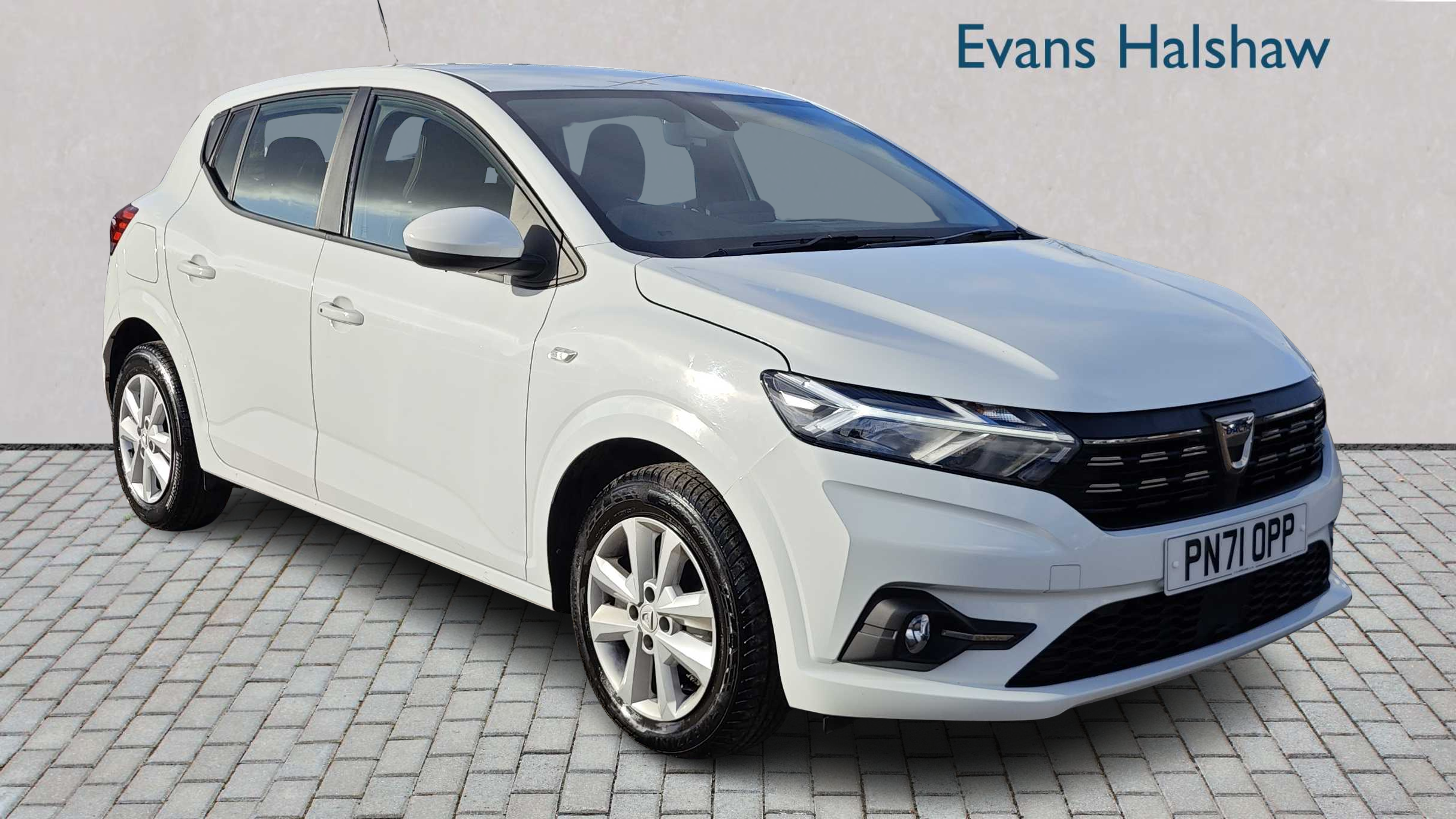 Main listing image - Dacia Sandero