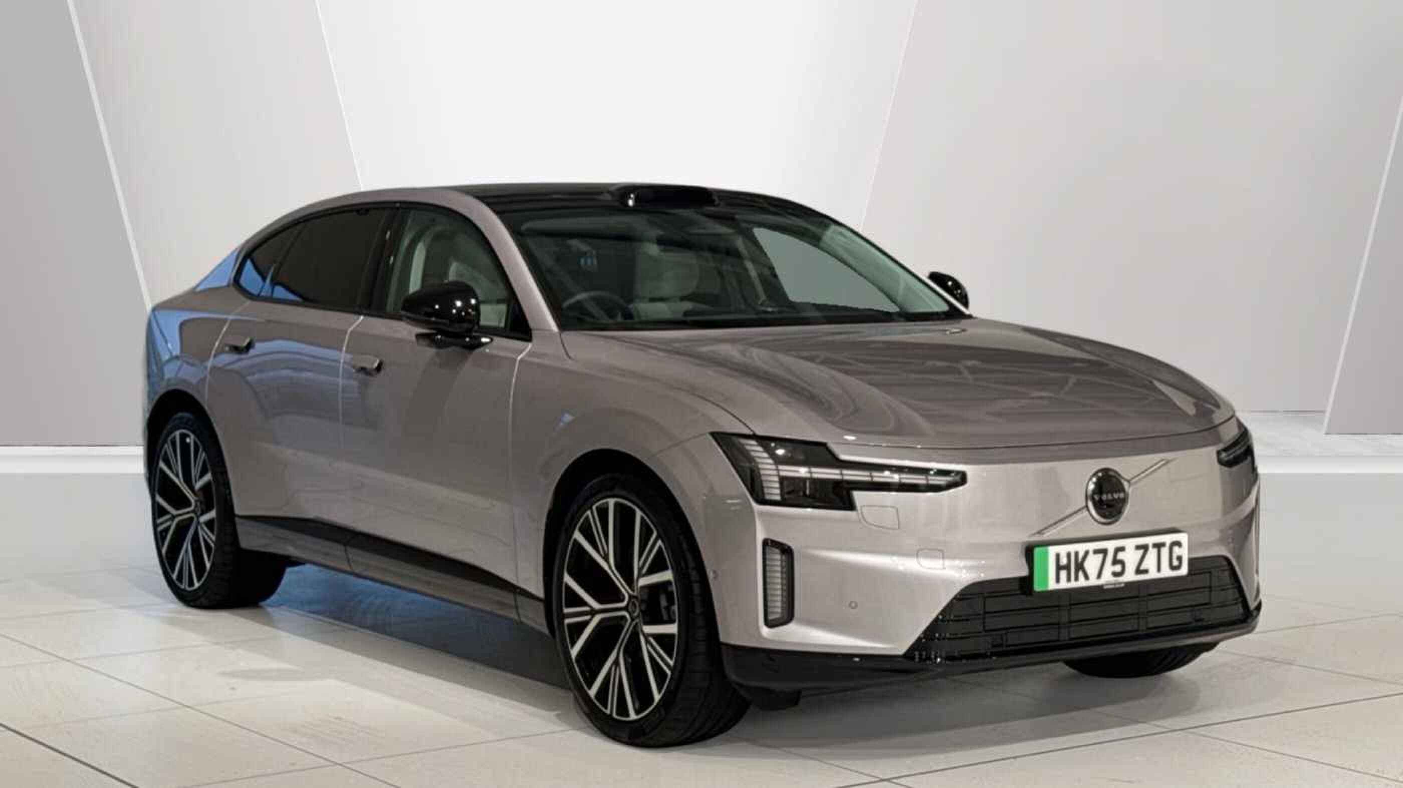 Main listing image - Volvo Es90