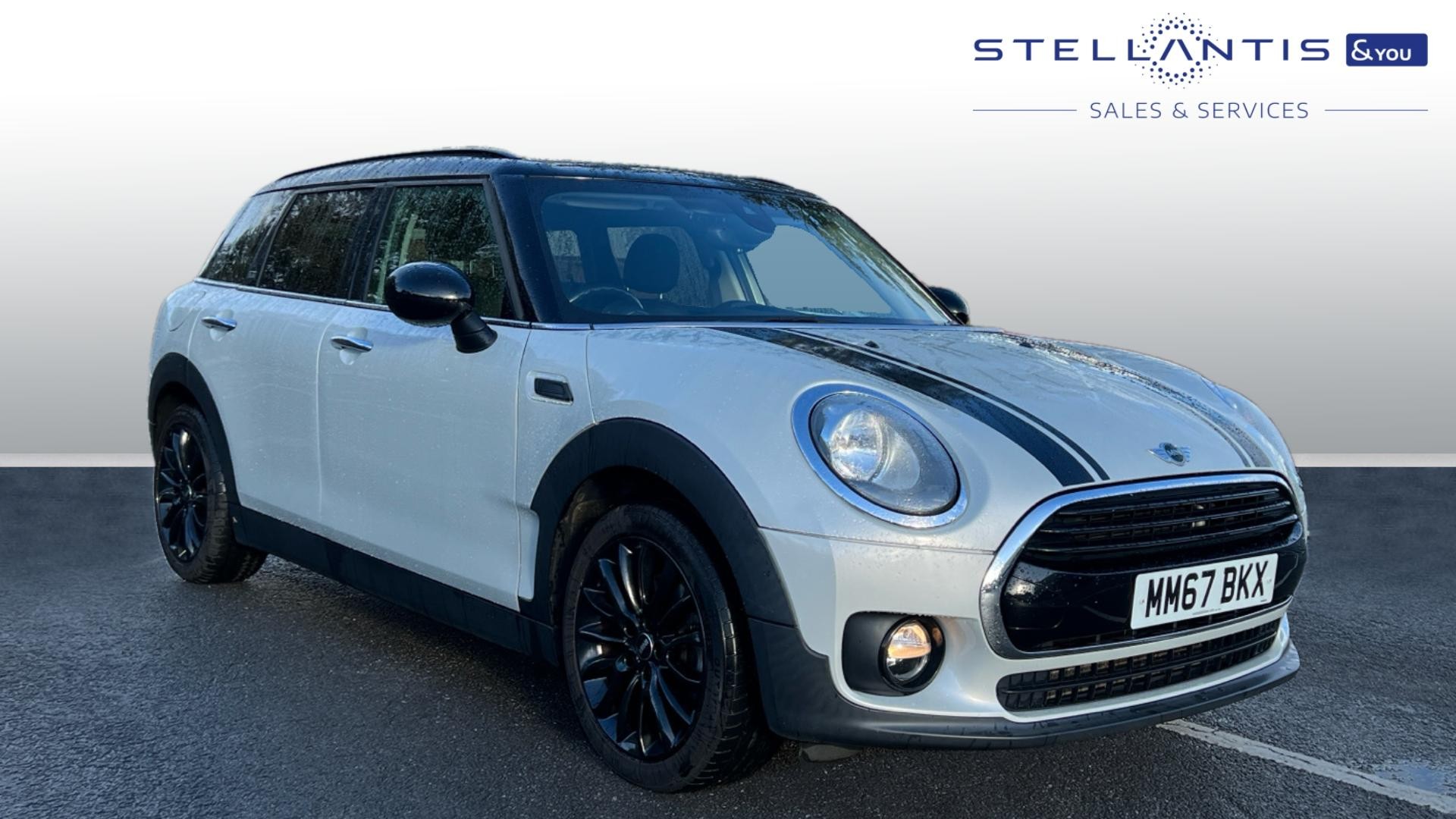 Main listing image - MINI Clubman