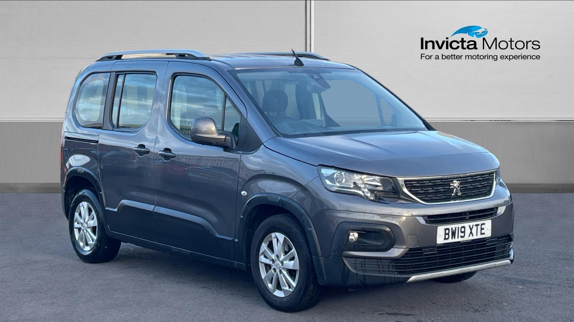 Main listing image - Peugeot Rifter