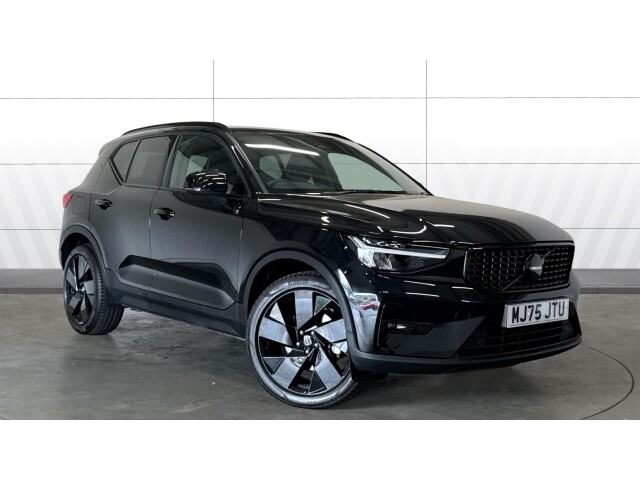 Main listing image - Volvo XC40