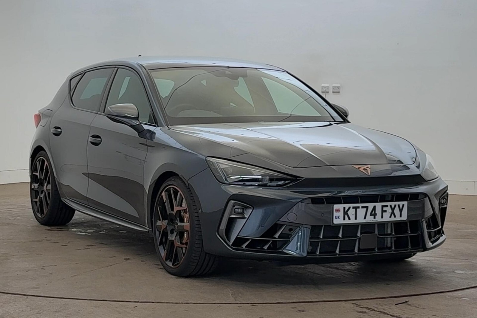 Main listing image - Cupra Leon