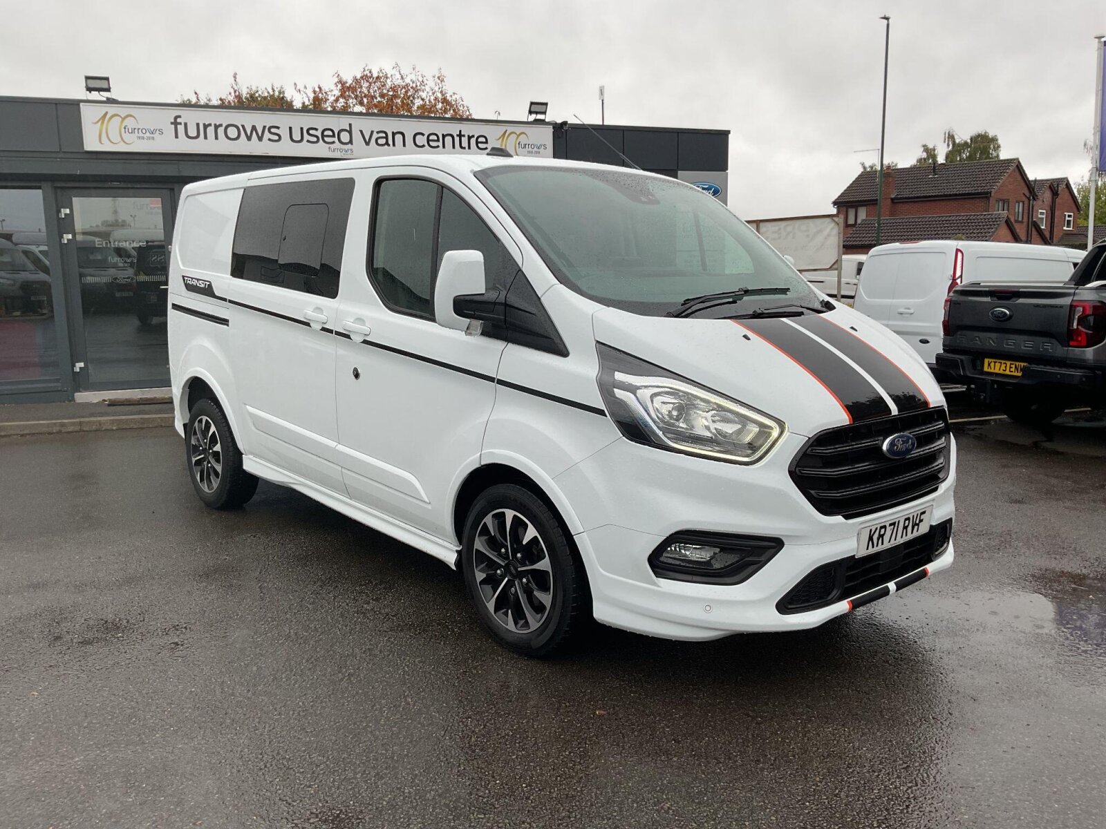 Main listing image - Ford Transit Custom