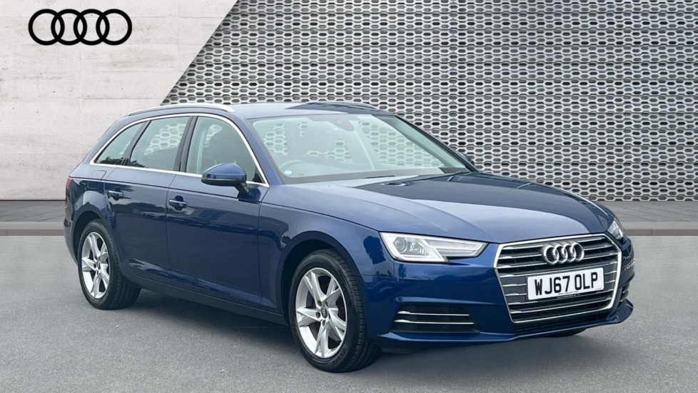Main listing image - Audi A4