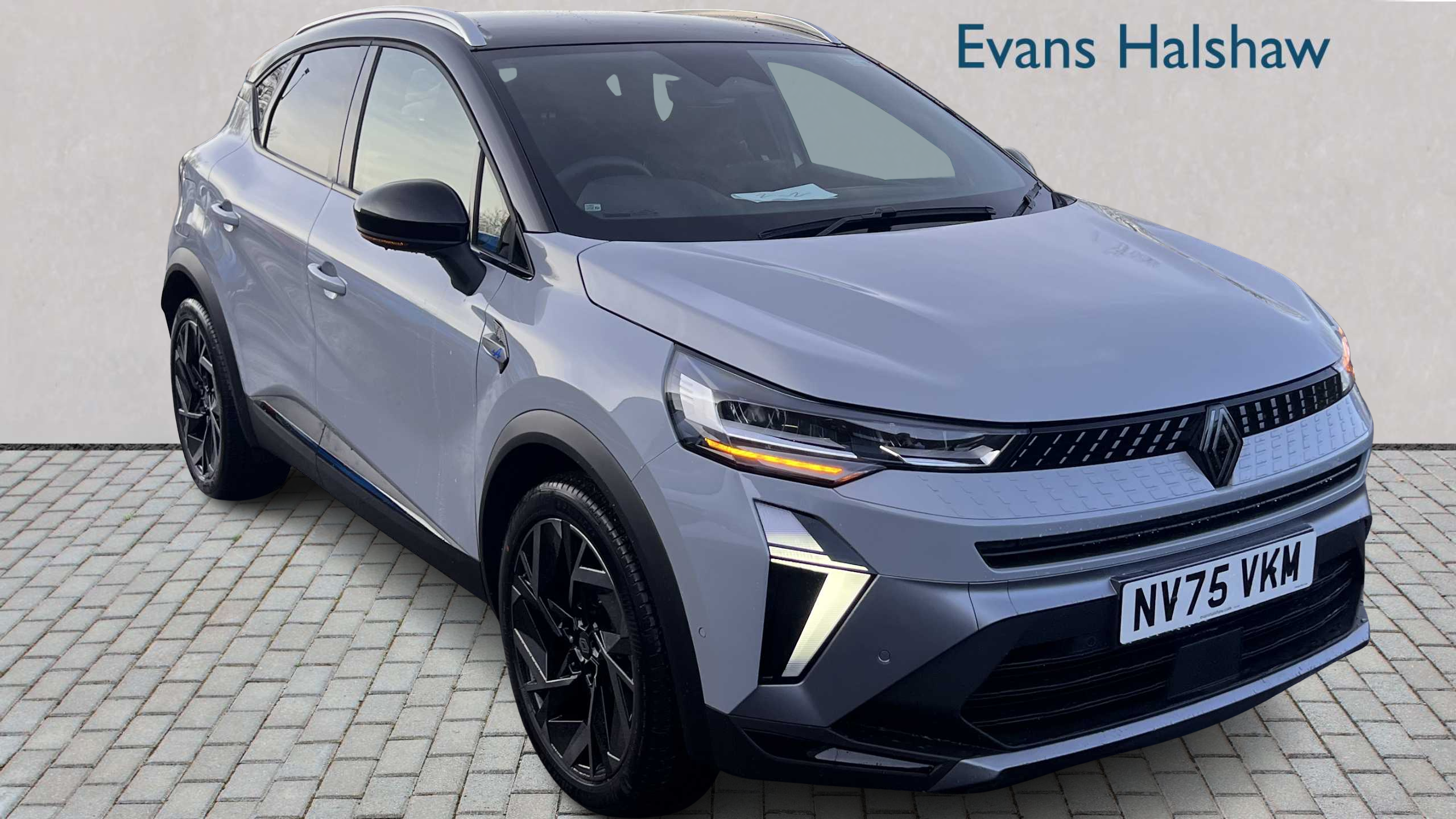 Main listing image - Renault 5