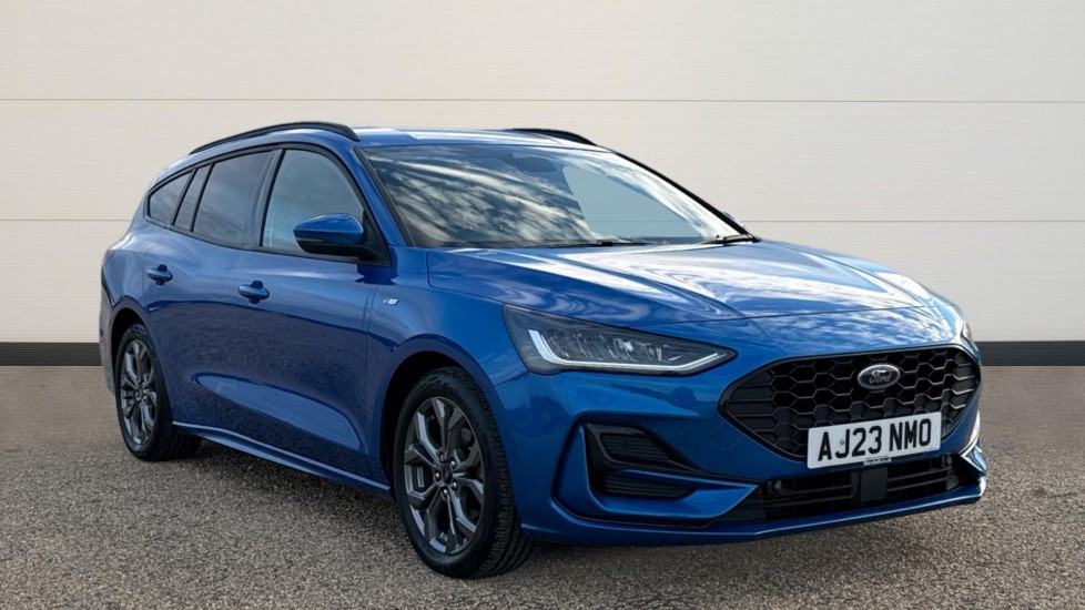 Main listing image - Ford Focus Estate