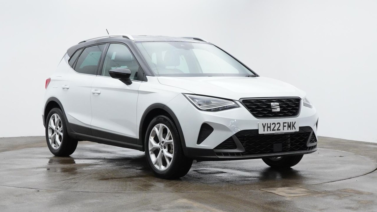 Main listing image - SEAT Arona