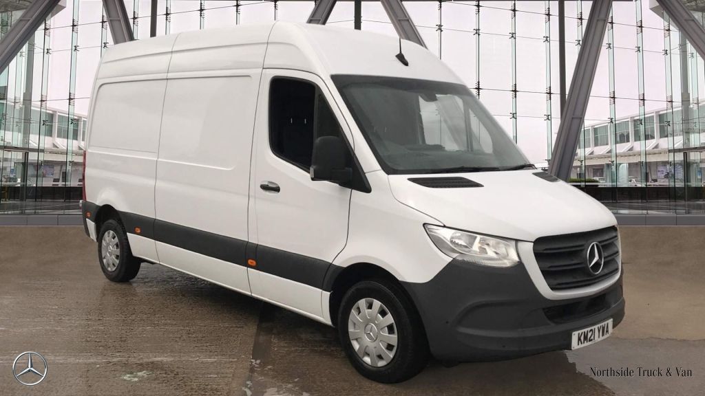 Main listing image - Mercedes-Benz Sprinter