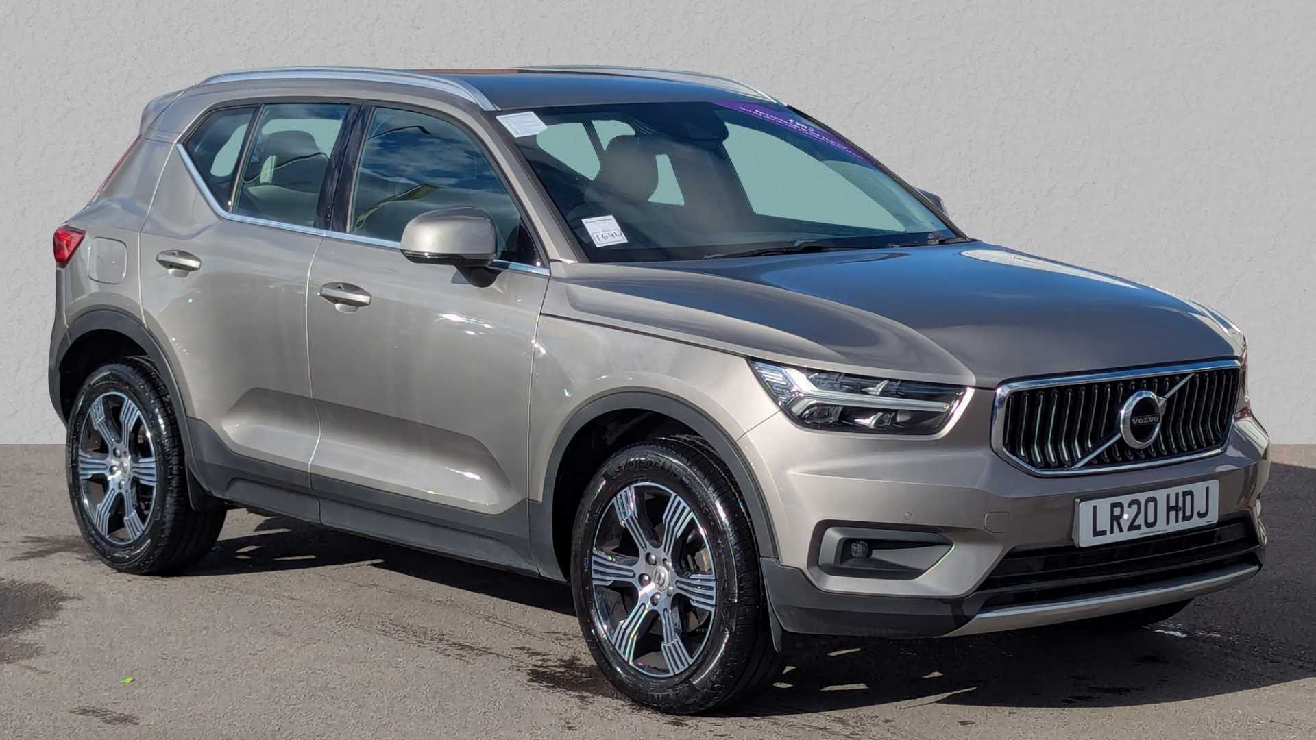 Main listing image - Volvo XC40