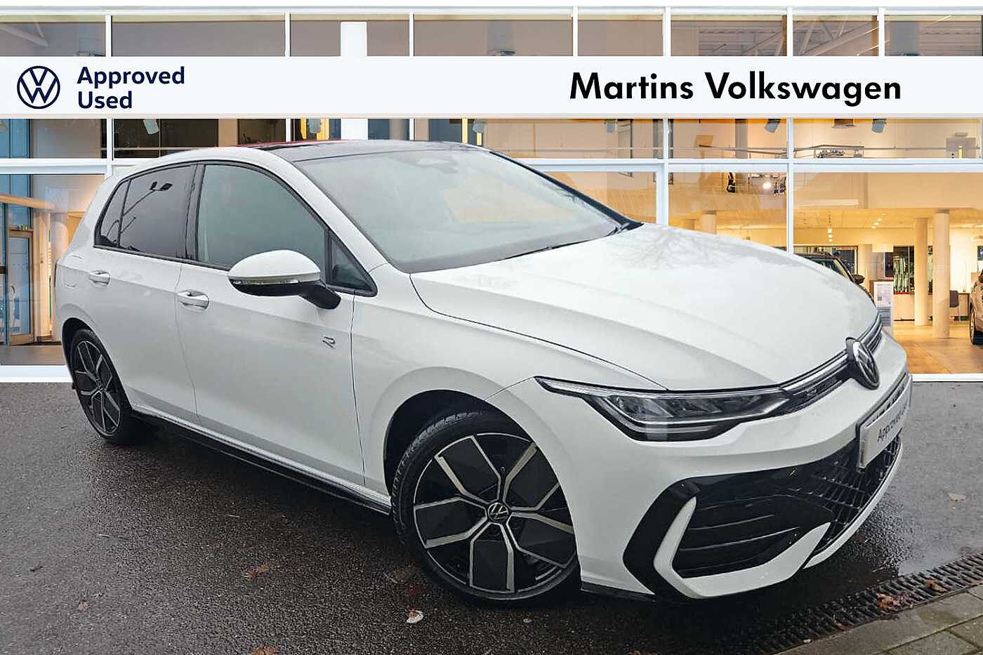 Main listing image - Volkswagen Golf