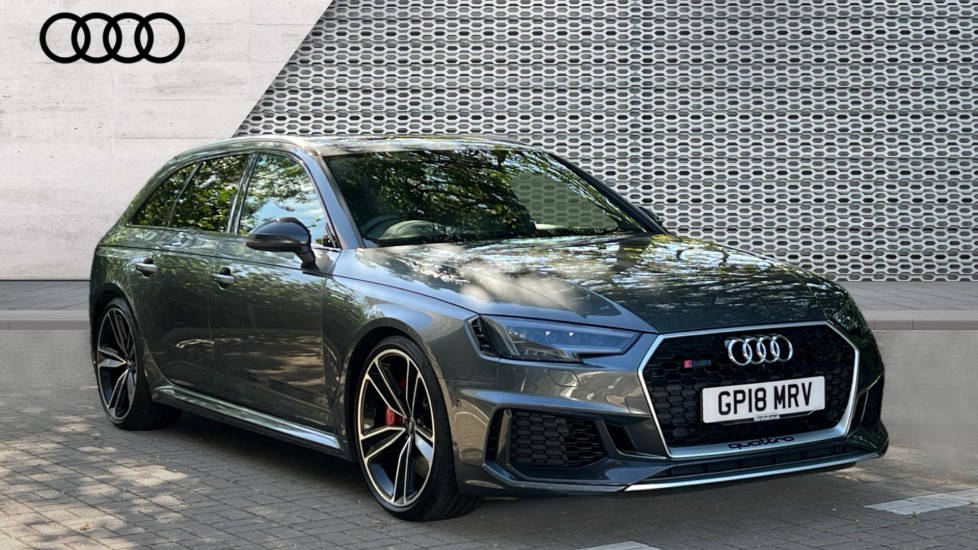 Main listing image - Audi RS4