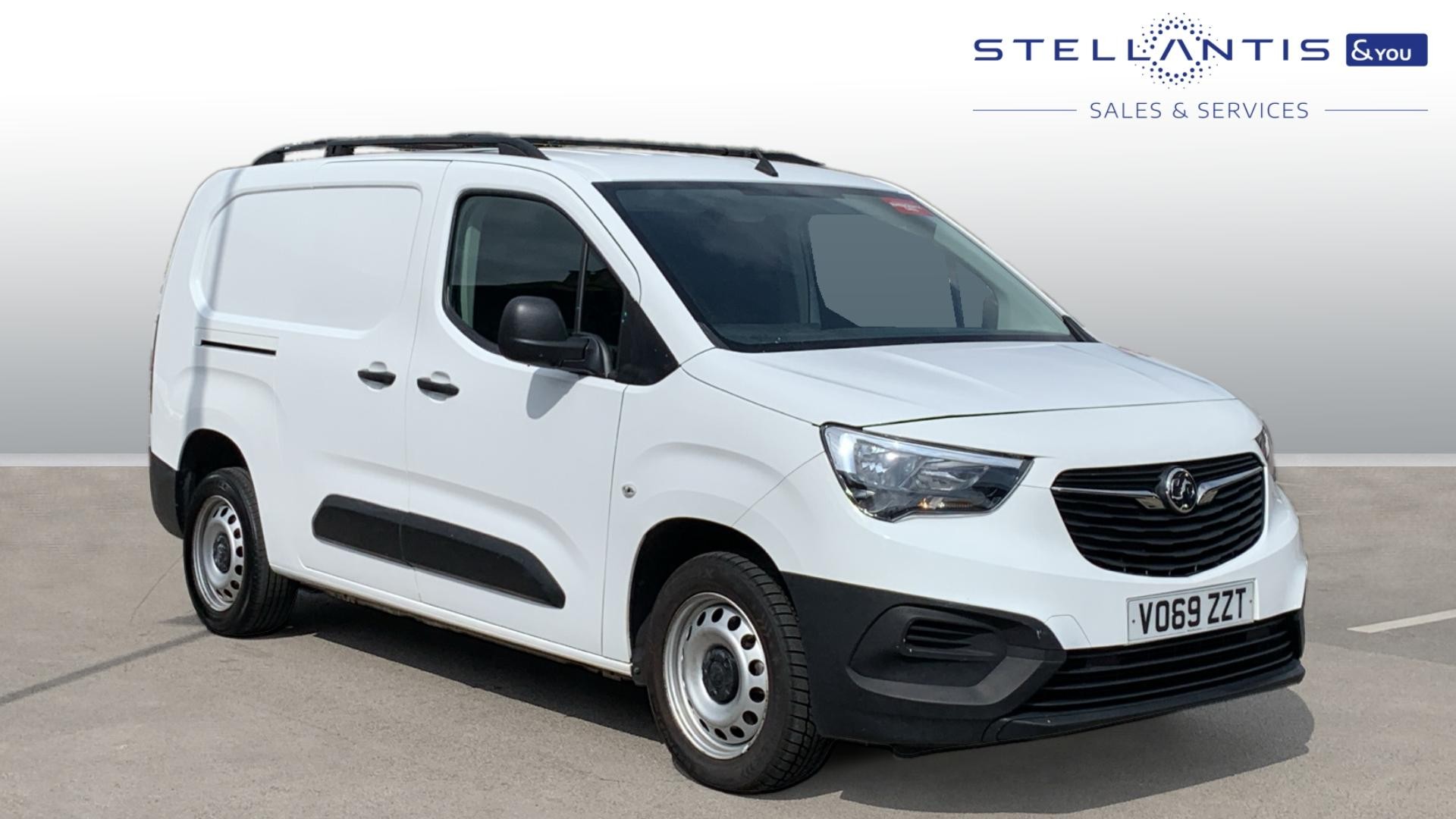 Main listing image - Vauxhall Combo Cargo