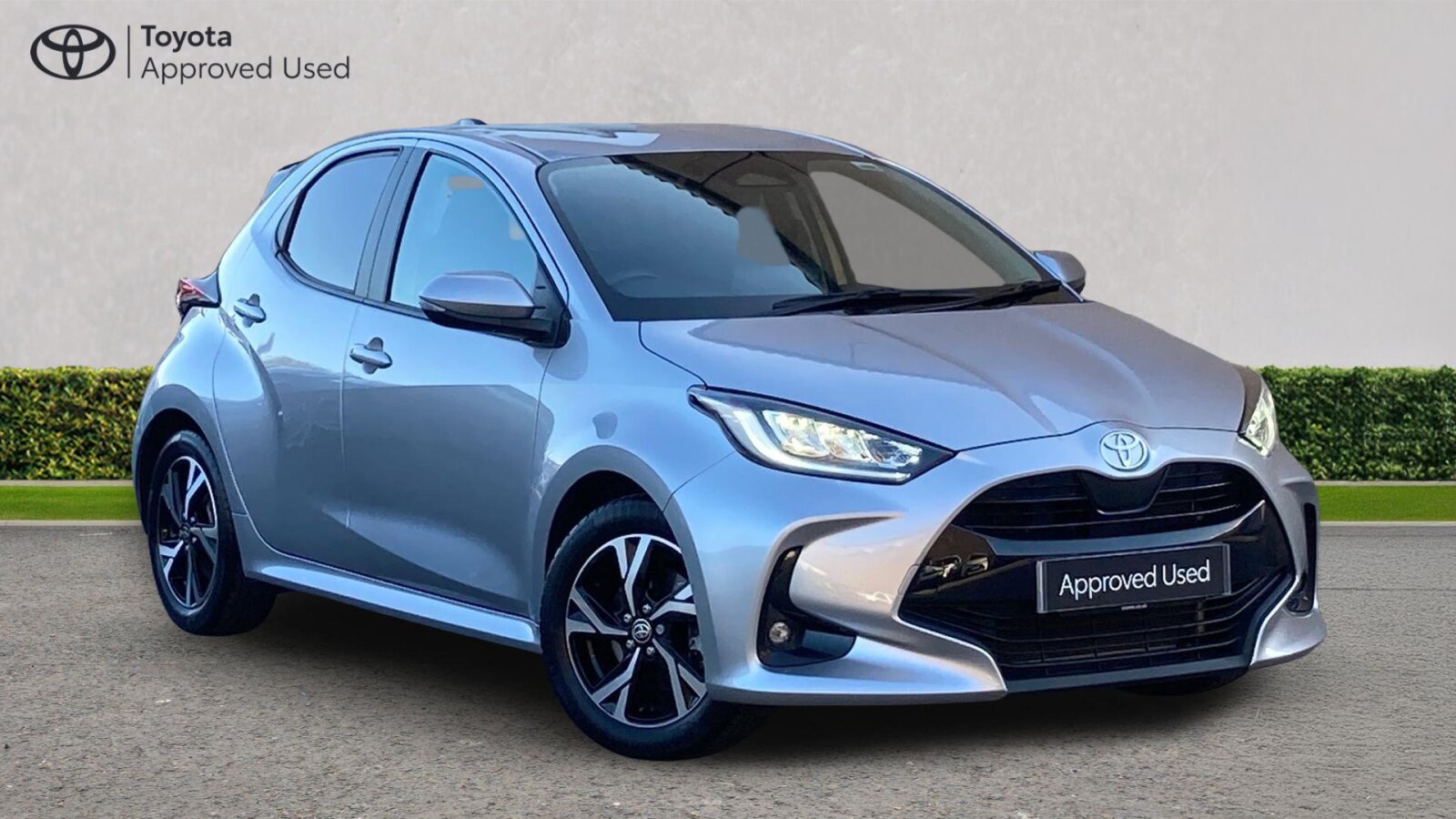 Main listing image - Toyota Yaris